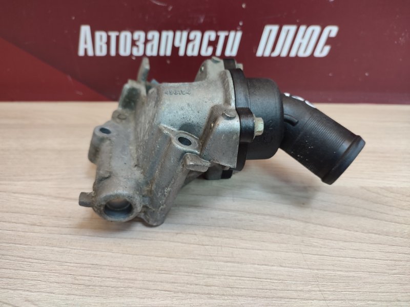 Термостат с корпусом