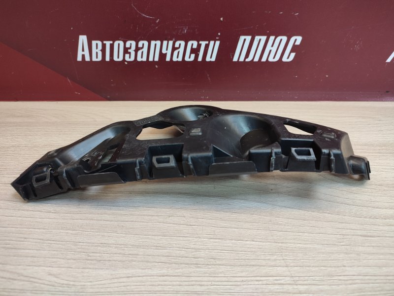 Кронштейн бампера