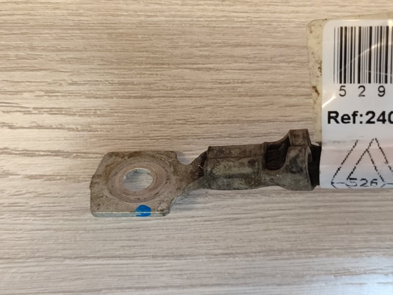 Клемма аккумулятора (минусовая)