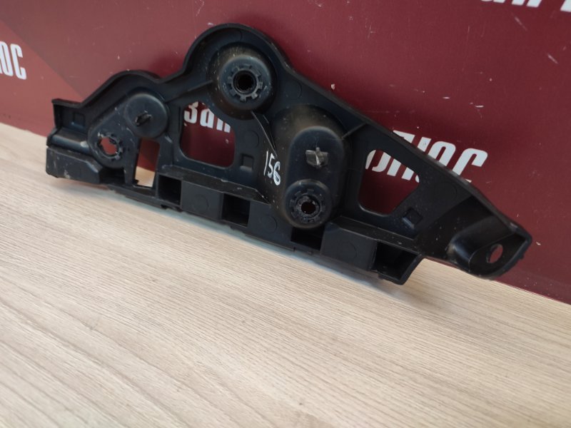 Кронштейн бампера