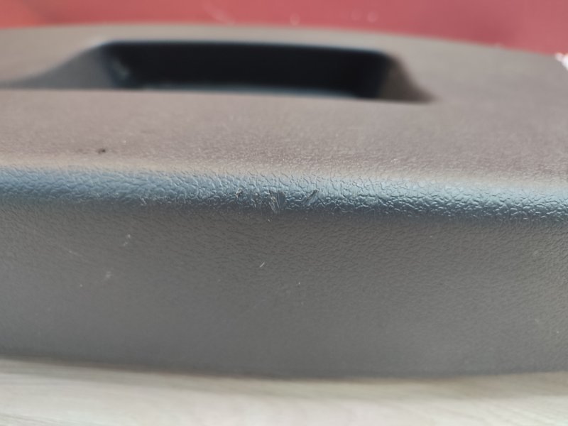 Обшивка двери багажника