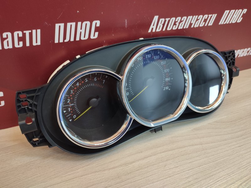 Щиток приборов