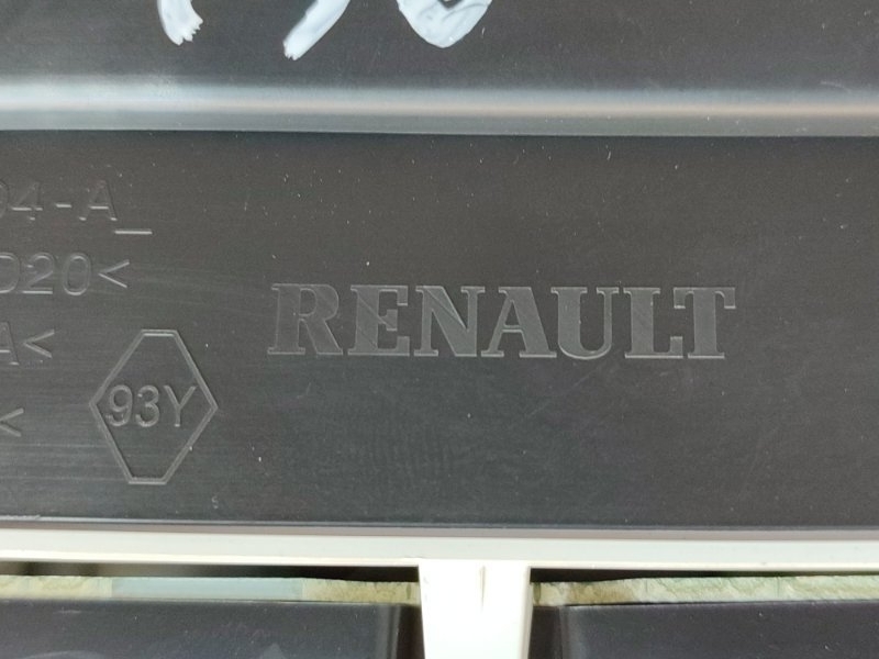 Щиток приборов