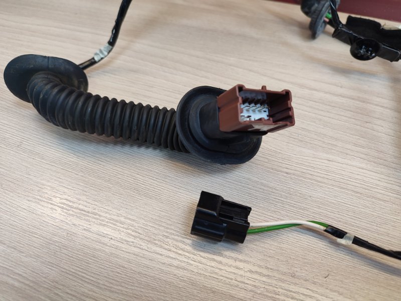 Проводка двери