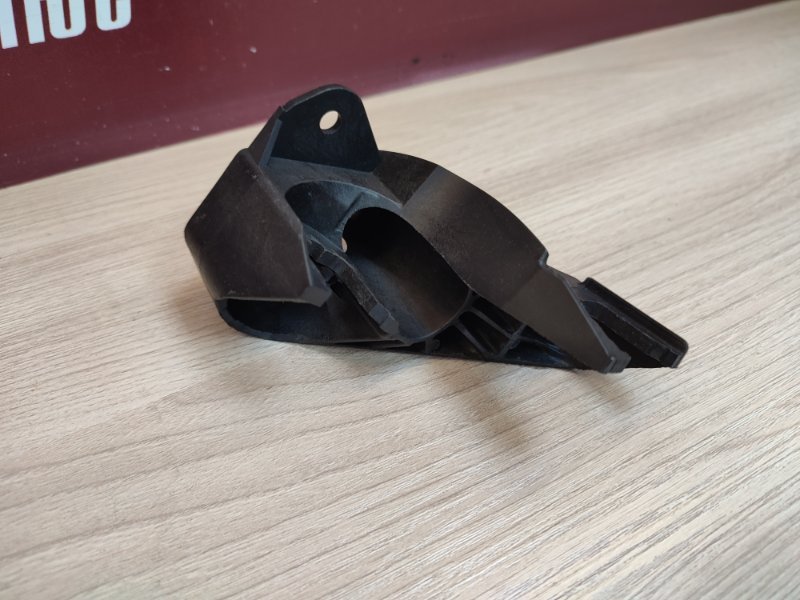 Кронштейн троса КПП