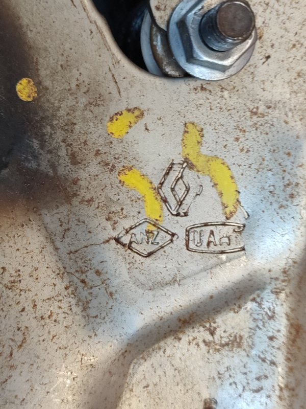 Педаль тормоза