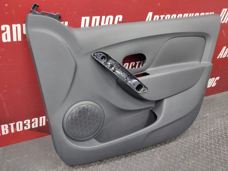 Обшивка боковой двери