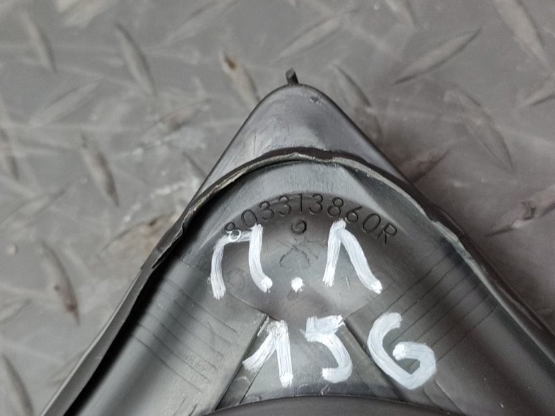 Уплотнитель стекла двери