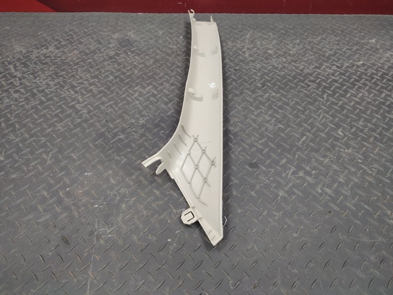 Обшивка стойки