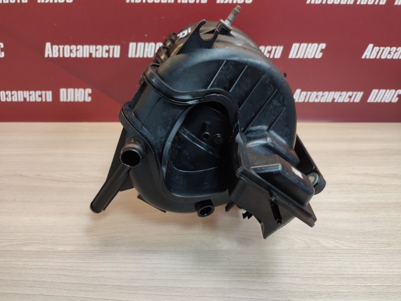 Впускной коллектор