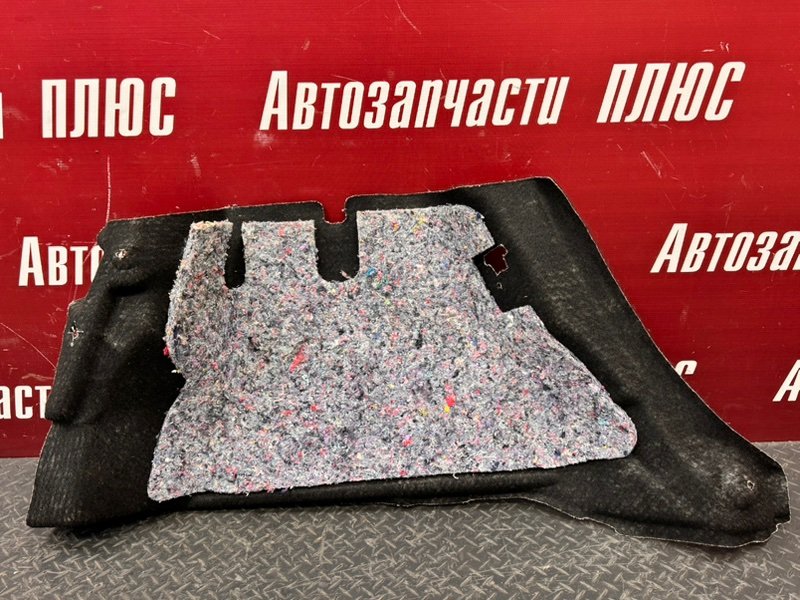 Обшивка багажника