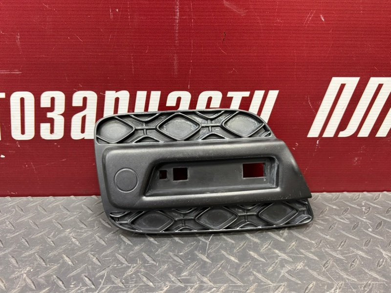 Накладка бампера