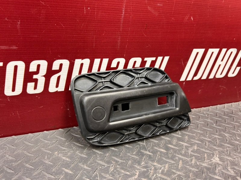 Накладка бампера