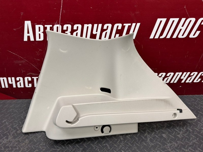 Обшивка      стойки