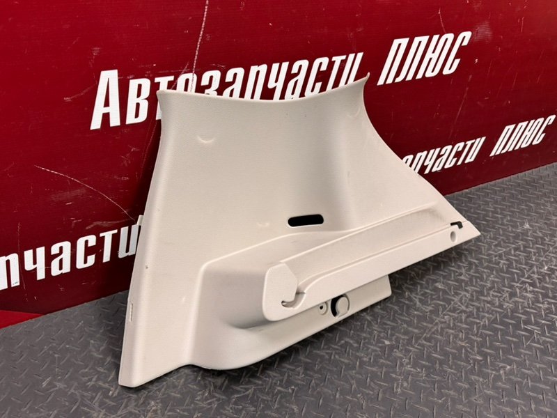 Обшивка      стойки