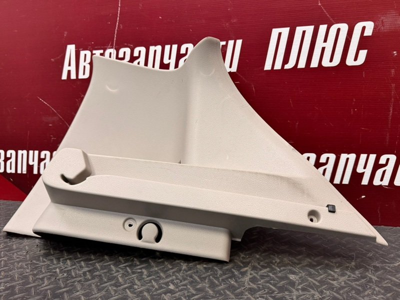 Обшивка      стойки