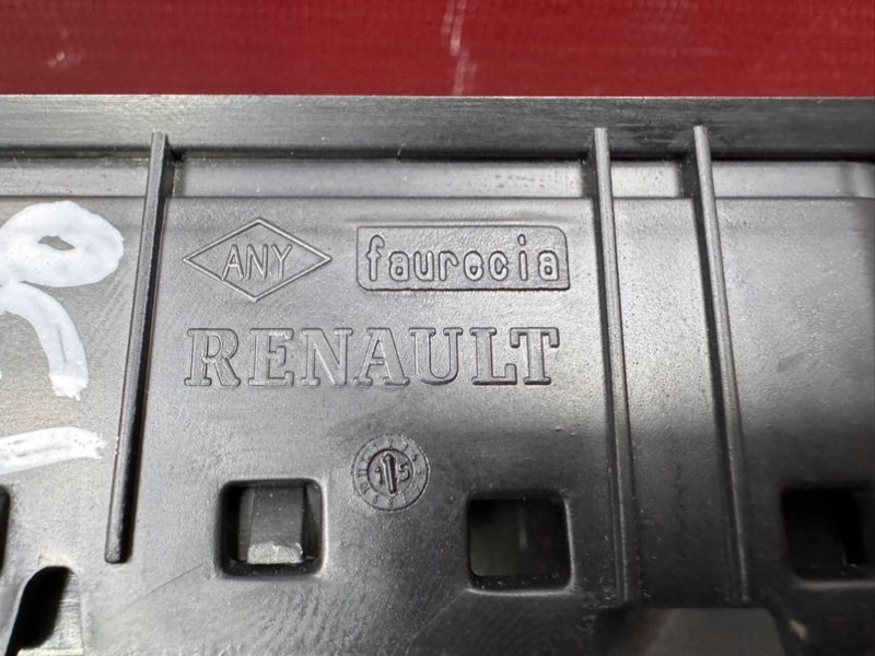 Накладка панели приборов