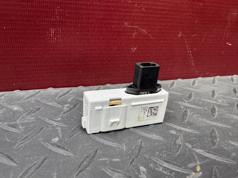 Датчик ремня безопасности