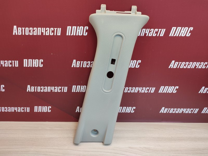 Обшивка средней стойки