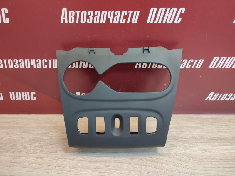 Накладка центральной консоли