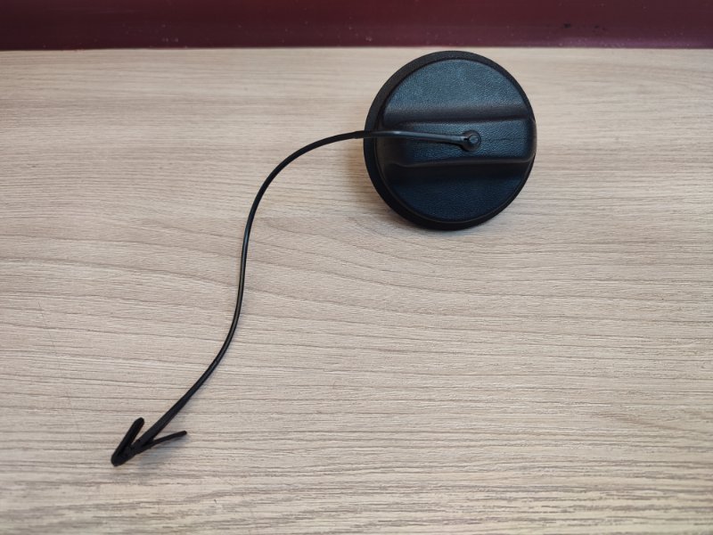 Крышка топливного бака