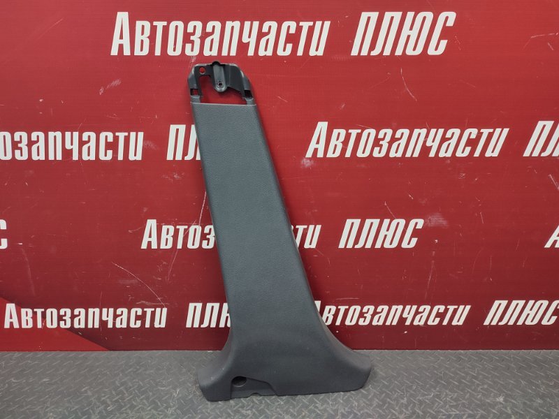 Обшивка средней стойки