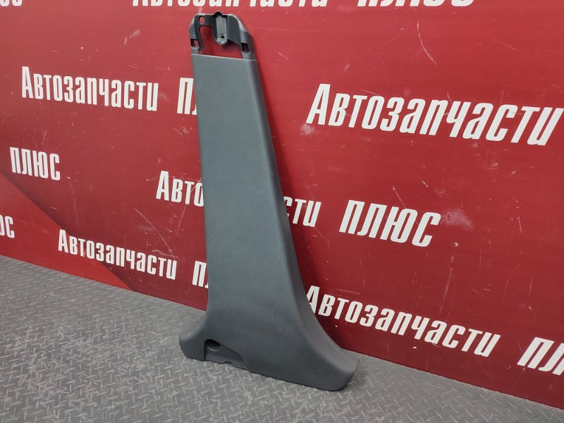 Обшивка средней стойки