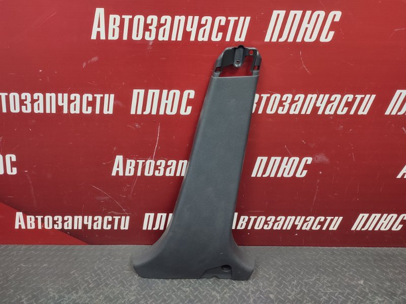 Обшивка средней стойки