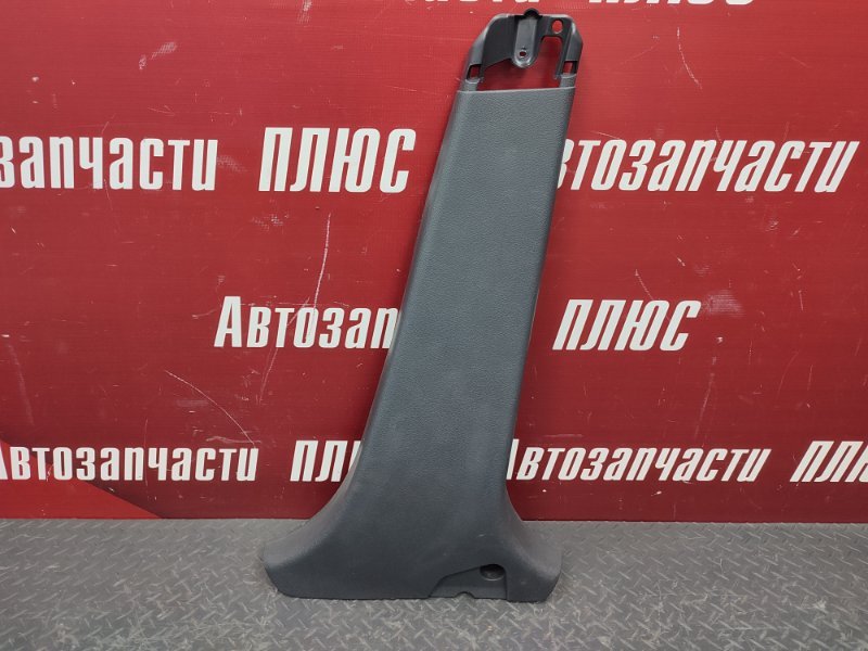 Обшивка средней стойки