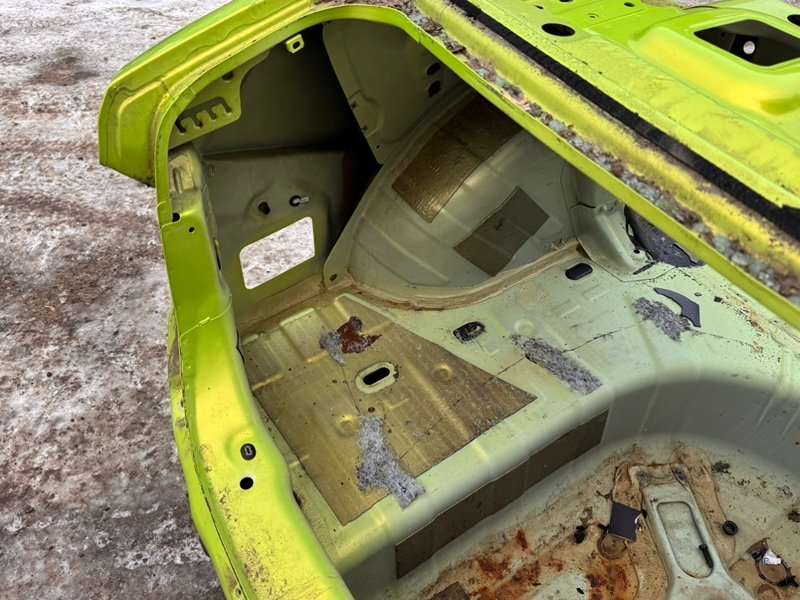 Задняя часть кузова