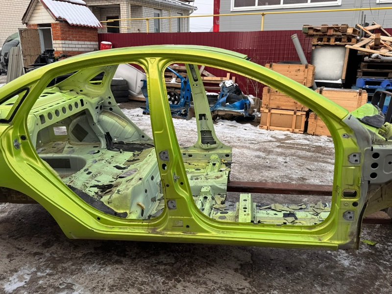 Боковина кузова