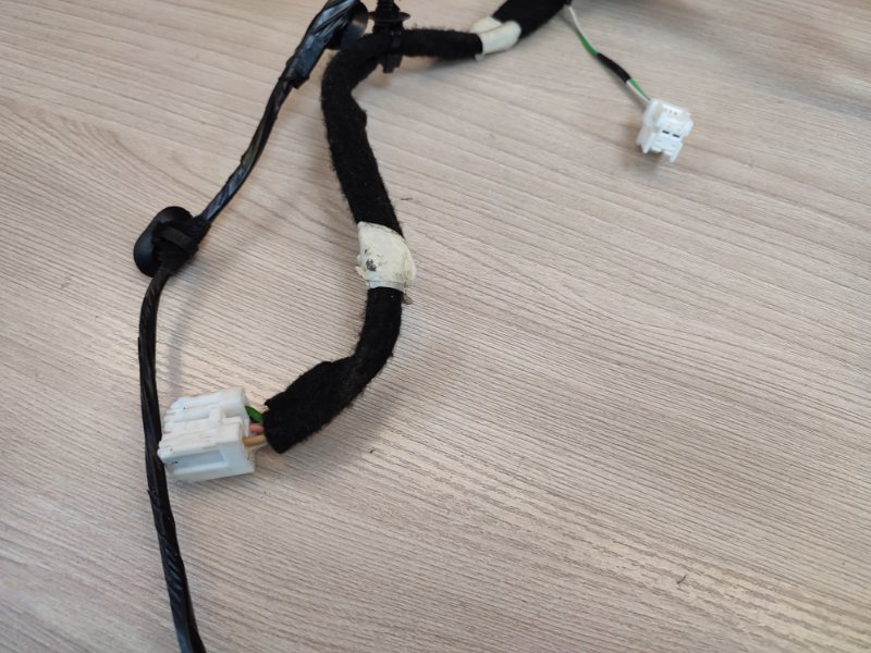 Проводка двери