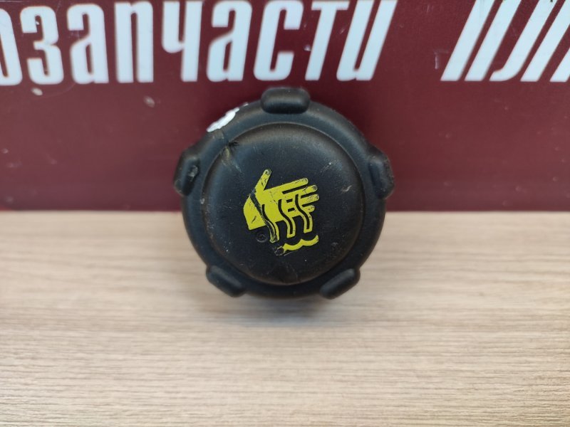 Крышка расширительного бачка
