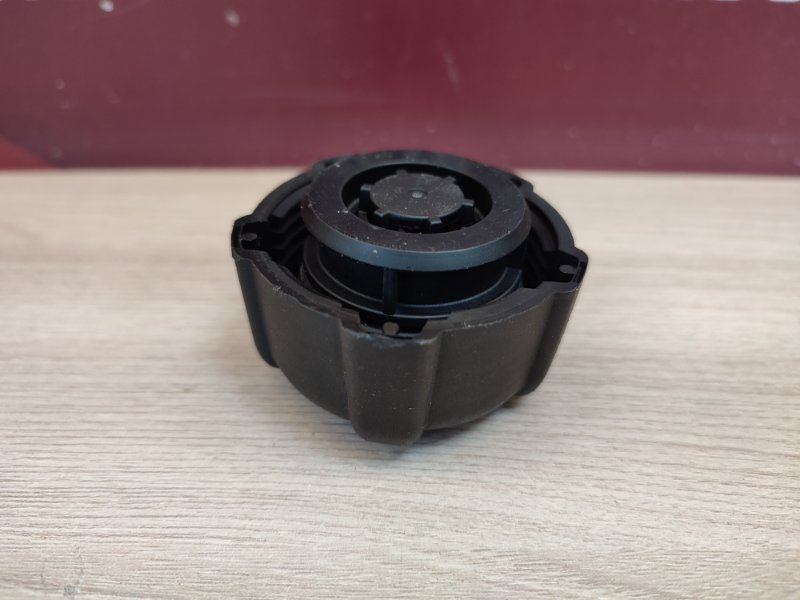 Крышка расширительного бачка