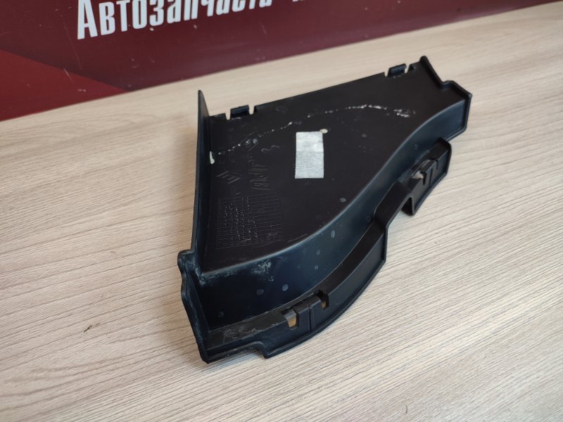 Дефлектор радиатора