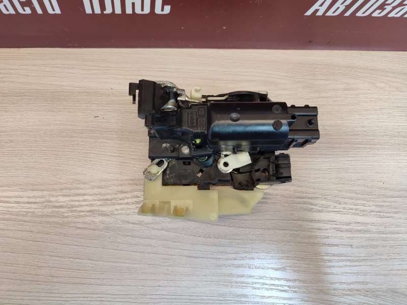 Замок      двери