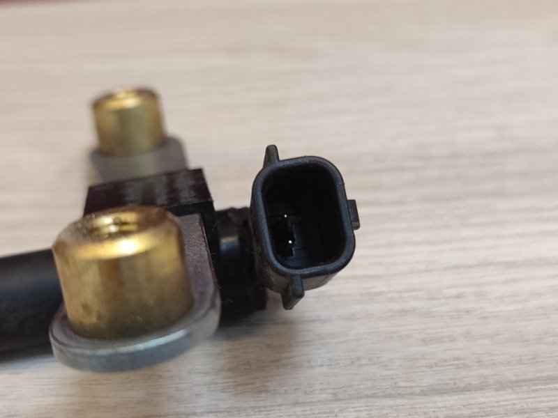 Датчик положения коленвала