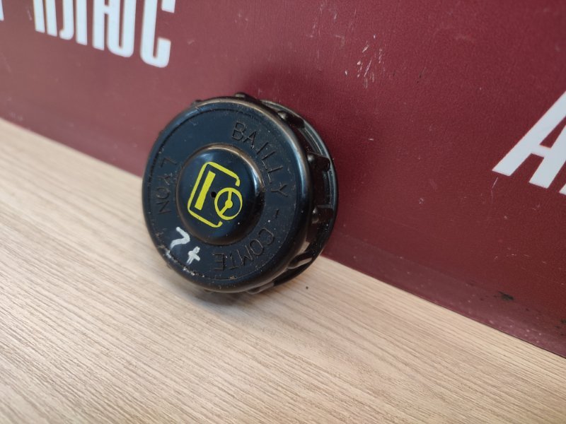 Крышка бачка ГУР