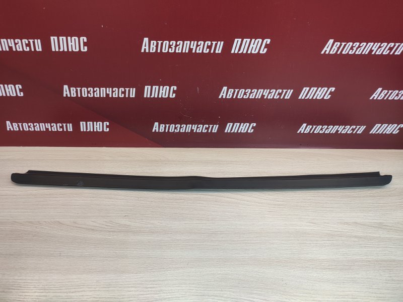 Уплотнитель стекла двери внешний