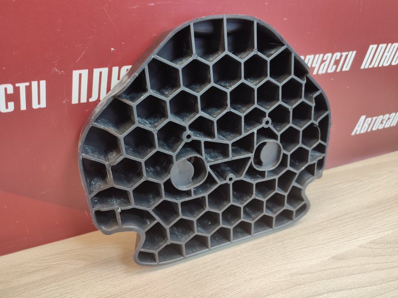 Кронштейн стеклоподъемника