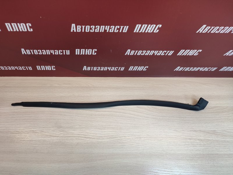 Уплотнитель двери