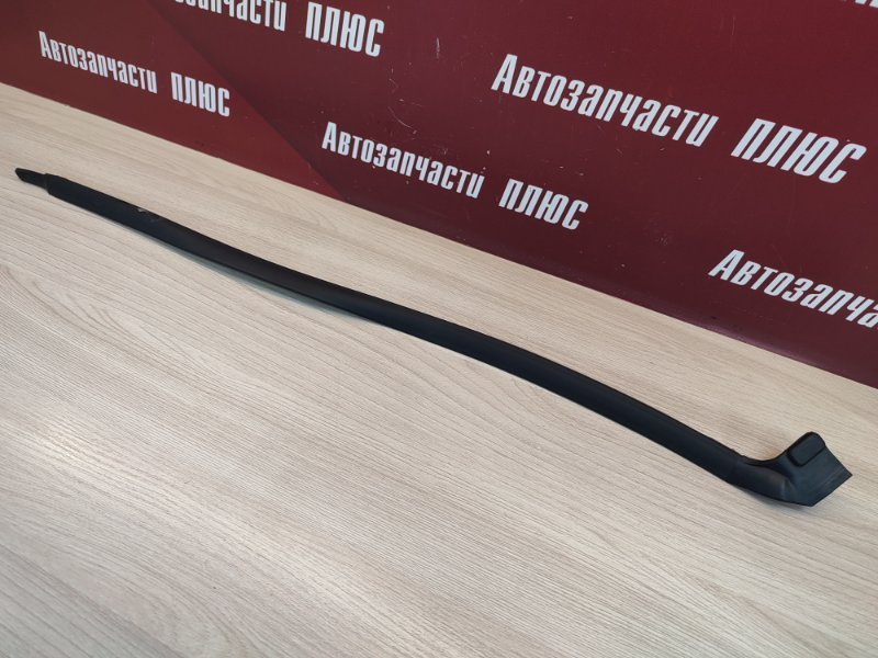 Уплотнитель двери