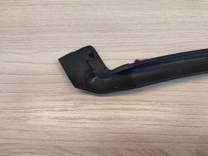 Уплотнитель двери