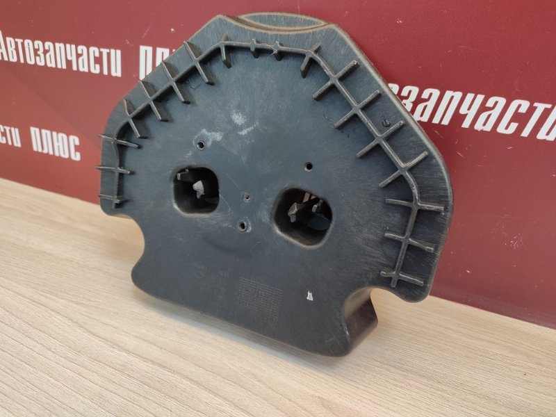 Кронштейн стеклоподъемника