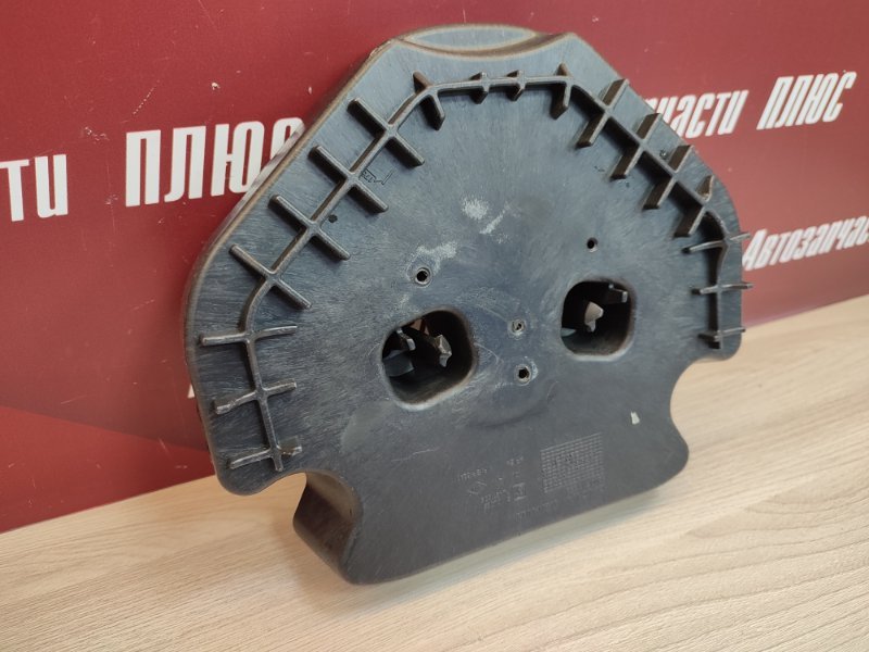 Кронштейн стеклоподъемника