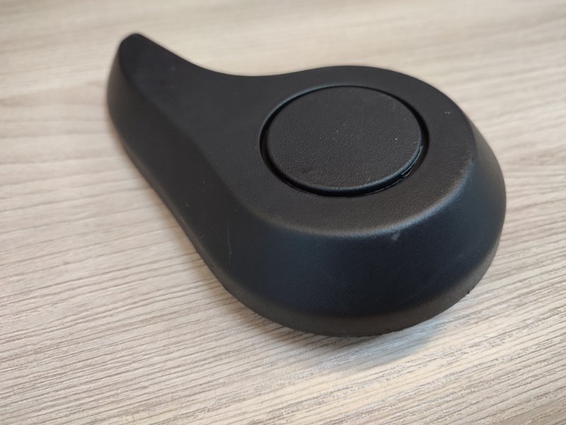 Ручка регулировки спинки сиденья