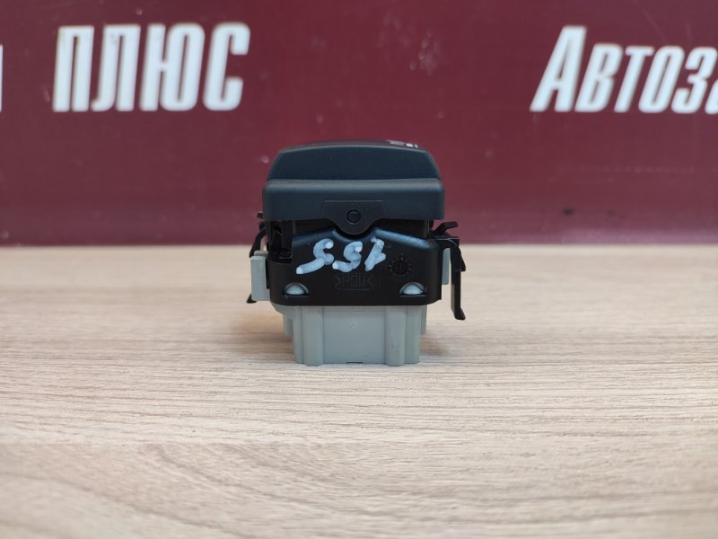 Кнопка обогрева сидений