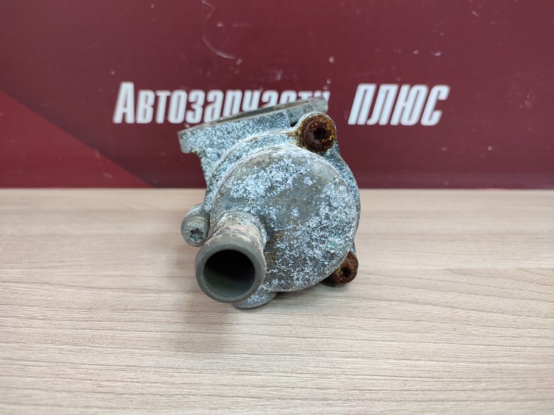 Термостат с корпусом