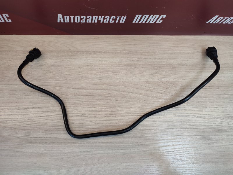 Трубка топливная