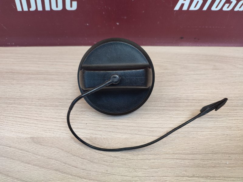 Крышка топливного бака